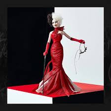 Everyone out there hating on the cruella trailer and i'm just sitting here thinking it looks like a lot of fun. Disney Cruella Live Action Movie 2021 Limited Edition Doll Youloveit Com