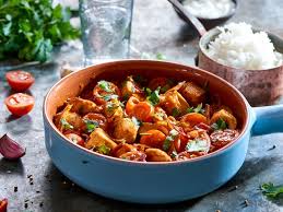* préparation du poulet tikka : Curry De Poulet Tikka Masala Patak S Recette Poulet Tikka Masala Poulet Tikka Recette De Plat