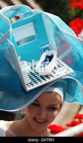 close up of ladies at Royal Ascot drinking prosecco and watching the races  Stock Photo