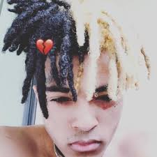Xxxtentacion's mother has shared a picture of the late rapper's tomb. Xxxtention Xxxtent23217199 Twitter