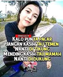 Melalui puisi, seseorang dapat mengungkapkan cinta kepada kekasih atau gebetannya. Kata Cinta Bikin Baper Home Facebook