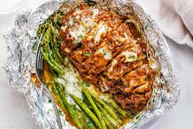 Not only is it full of delicious flavors, but it is super easy to throw together! French Onion Chicken Foil Packets With Cheesy Asparagus Chicken Foil Packets Recipe Eatwell101