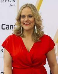 Klipp fra rødnesedagen showet på tv3 i 2009. Henriette Steenstrup Biography