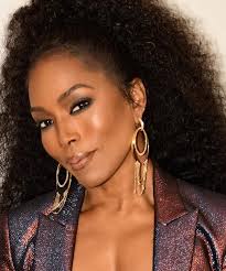 Mulheres Negras Lindas Parte 7: Angela Bassett : r/popculturechat