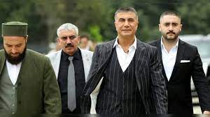 1990'lardan bu yana 'mafya operasyonlarının' en önemli isimlerinden biri. Sedat Peker Kimdir Nerelidir Nerede Dogdu Kac Yasindadir