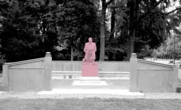 La distinzione è basilare per mettere le cose in chiaro ed evitare pasticci e confusioni di sorta. Keywords Echoes Laura Pozzi Black Lives Matter And The Removal Of Indro Montanelli S Statue Keywords Echoes