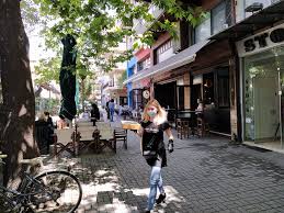 Ανακοινώσεις σχετικά με την απαγόρευση κυκλοφορίας θα κάνει το απόγευμα ο ν. Anoigei H Moysikh Sthn Estiash To Sabbato Allazei Wra H Apagoreysh Kykloforias H Gnwmh