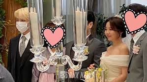 He has a dog named mickey. Nnlfx2ih75r9om