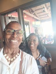 Chicago Hey ladies would you be open for a Bulls Game Meet Up in Jan??