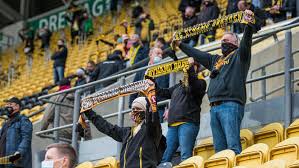 Spieltag vor 999 zuschauern an. Dynamo Dresden Zuschauerruckkehr Noch In Dieser Saison Kicker