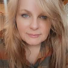 Cheryl Rutkowski's Instagram, Twitter & Facebook