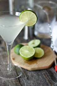 Gimlet Cocktail Recipe A Classic Gin Cocktail Savoring The Good