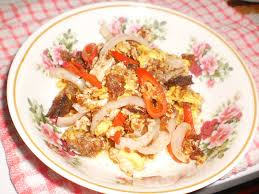 Ikan goreng literally means fried fish in indonesian and malay languages. My Resipi Resepi Ikan Pekasam Goreng Telur Bahan Bahan 1 Ekor Ikan Pekasam Saiz Kecil 1 Biji Telur Tambah Ikut Saiz Ikan 1 Senduk Minyak 1 2 Labu Bawang Besar Dipotong Bulat Cili Padi