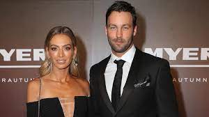 Aug 08, 2021 · nadia bartel net worth. Jimmy Bartel Nadia Bartel Selling St Kilda West Family Home Realestate Com Au