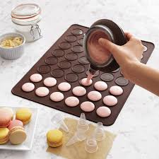 Lekue Macaron Kit Sur La Table In 2020 Baking Utensils Baking Supplies Lekue