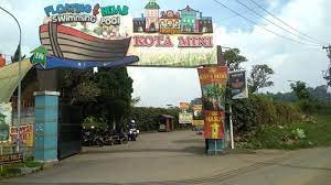 Semarak persiapan ppdb online tahun pelajaran 2016/2017 kali inidatang dari jawa timur, tepatnya di. Https Tribunjabartravel Tribunnews Com 2021 08 12 Di Masa Pandemi Waringin Hospitality Tetap Meluncurkan Wajah Baru Rumah Kito Resort By Wh Https T 2 Tstatic Net Tribunjabartravel Foto Bank Images Rumah Kito Resort 3 Jpg Rumah Kito Resort Hotel