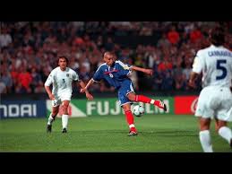 The general assumption that italy's presence will make this a disappointing or overly defensive final may be. France 2 1 Italie Finale Euro 2000 Youtube