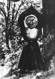Can spawn alongside the mothman. Flatwoods Monster Villains Wiki Fandom