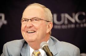 Woody Durham, longtime voice of Tar Heels' sports, dies at 76