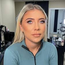 Donna Mckiernan's Instagram, Twitter & Facebook