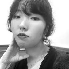 Becky Moon's Instagram, Twitter & Facebook