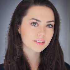 Zoe Platt's Instagram, Twitter & Facebook