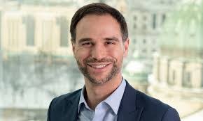 Louis Groleau's Instagram, Twitter & Facebook