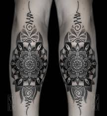 A great mandala design that looks like an arm bracelet. Dotwork Mandala On Woman S Forearm