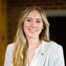 I am thrilled to share that I have accepted a Finance and Accounting Intern  position with Branch this upcoming summer in Columbus, Ohio! I am so  excited for the opportunities to learn