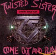 Twisted sister song from the album club daze vol. Come Out And Play Twisted Sister Amazon De Musik