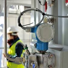 The electronic dp deltabar fmd72 is a differential pressure system, used to measure the pressure, level, volume or mass of liquids in pressurized tanks or distillation columns/evaporators. Endress Hauser Deltabar Pmd75 Differential Pressure Transmitter Transcat