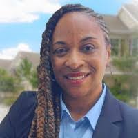 Lianne Wilson's Instagram, Twitter & Facebook