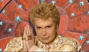 Walter Mercado, brujería, and the only TV in our house