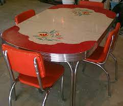 Vintage Kitchen Formica Table 4 Chairs Chrome Orange Red White Gray Retro Eames Retro Kitchen Tables Vintage House Vintage Kitchen
