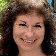 Simone Oconnor's Instagram, Twitter & Facebook