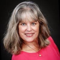 Chris Hartless's Instagram, Twitter & Facebook