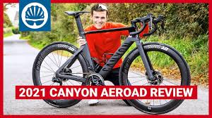 Pero no porque lo digamos nosotros, sino porque los hechos hablan por sí solos. 2021 Canyon Aeroad Cfr Review Lighter More Aero Disc Only Race Bike Youtube