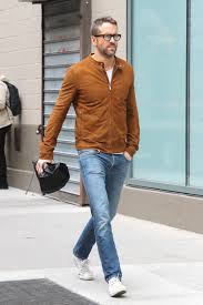 Ryan reynolds ретвитнул(а) maximum effort. Celebrity Entertainment All The Times Ryan Reynolds Turned The Street Into A Runway This Year Popsugar Celebrity Photo 2
