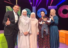 Meletop raya 2017 pick up line fad bocey buat neelofa speechless. Akhirnya Neelofa Kembali Jadi Pengacara Meletop Ini Penjelasan Lanjut Iluminasi