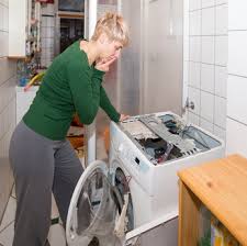 Ein zulaufschlauch für waschmaschinen wird benötigt, um wasser aus dem wasserhahn in die maschine zu leiten. Was Tun Wenn Die Waschmaschine Kein Wasser Mehr Zieht Waschmaschine Net