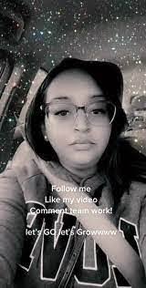 Elena Kendrick's Instagram, Twitter & Facebook