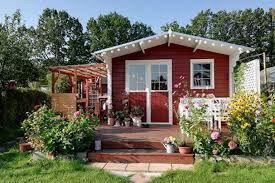 Gartenhaus Erki 44 Ein Schwedenroter Traum Im Kleingarten In 2020 Gartenhaus Haus Schwedenhaus