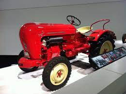 pin auf porsche museum