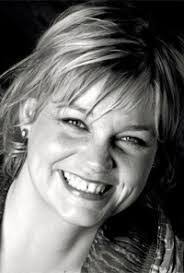 Evelyn Pollock's Instagram, Twitter & Facebook