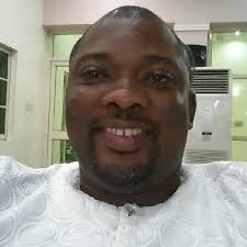 Efosa Edobor's Instagram, Twitter & Facebook