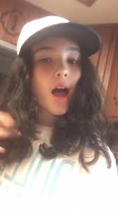 Lily Rogers (@lilrog2)