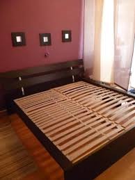 Auf rodrigo | möbel wohnzimmer, hängende. Zum Verkauf Steht Ein Doppelbett Hopen Von Ikea Es Hat Die Masse 1 8x2 0m Total Aussenmasse 2 07x2 03m Und Ist Schwarzbraun E Haus Deko Ikea Doppelbett Ikea