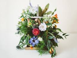 Any favorite blooms, shrubs, or fruit that i excluded in my list? The 15 Best Fall Wedding Bouquets Which Flowers They Re Made Of