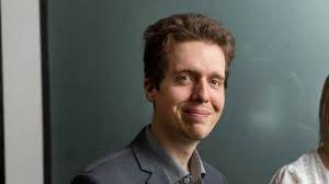 Interviews with our alumni