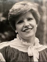 Bonnie Pendleton's Instagram, Twitter & Facebook